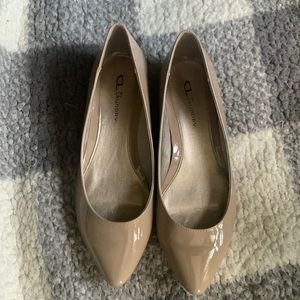 Beige flats CL by Laundry. Never used.